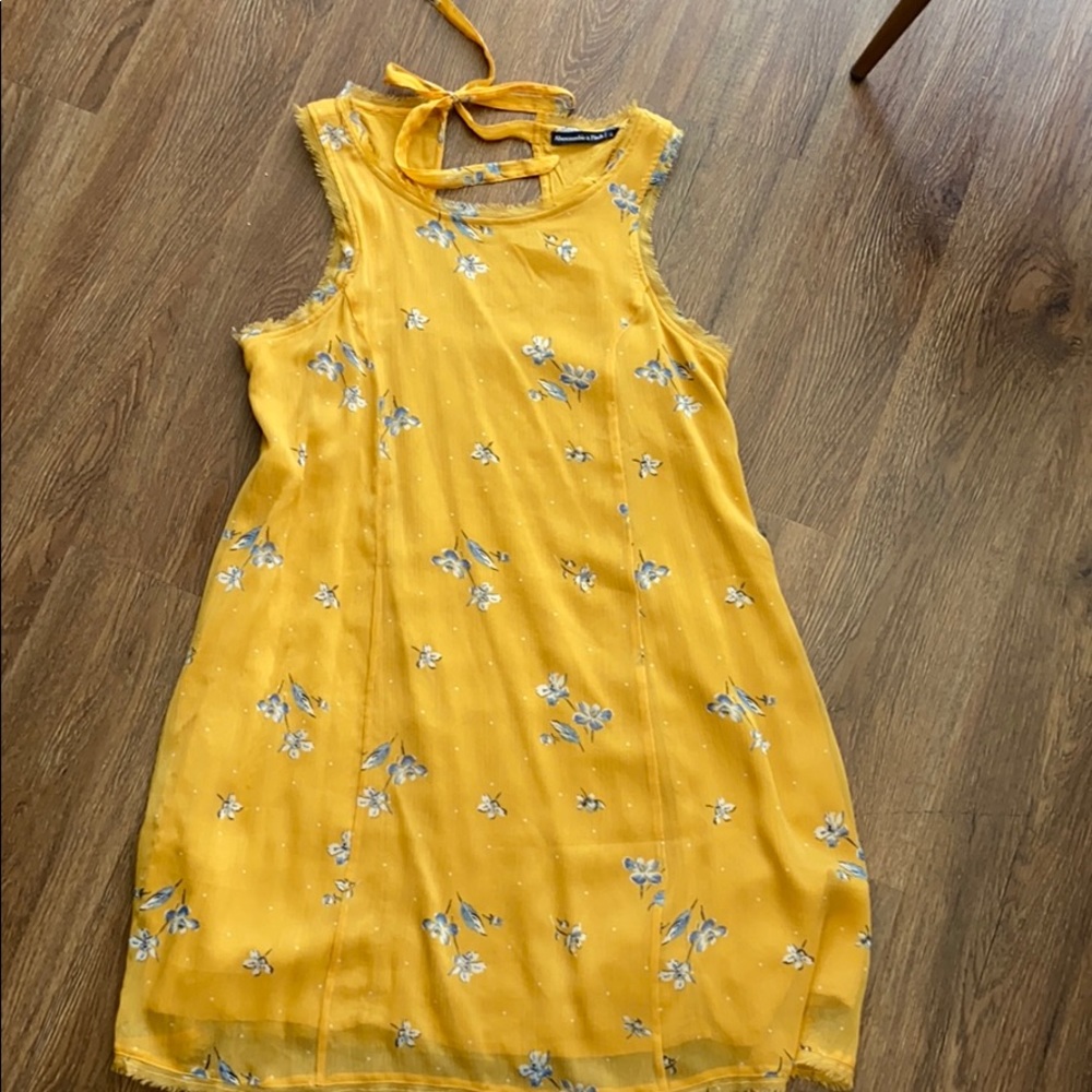 Yellow floral loose chiffon dress